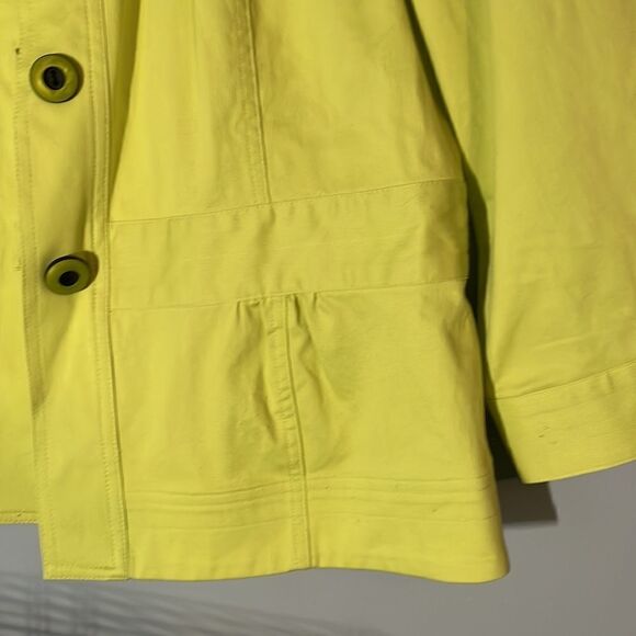 Christopher & Banks Lg Stretch Suit Jacket Funky Buttons 3/4 Sleeve Celery - Picture 5 of 5